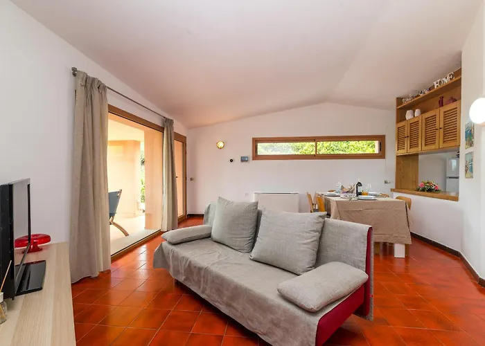 House Bados * Ольбия